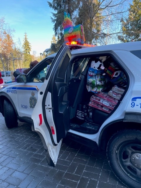 Cruiser loaded with food and toys